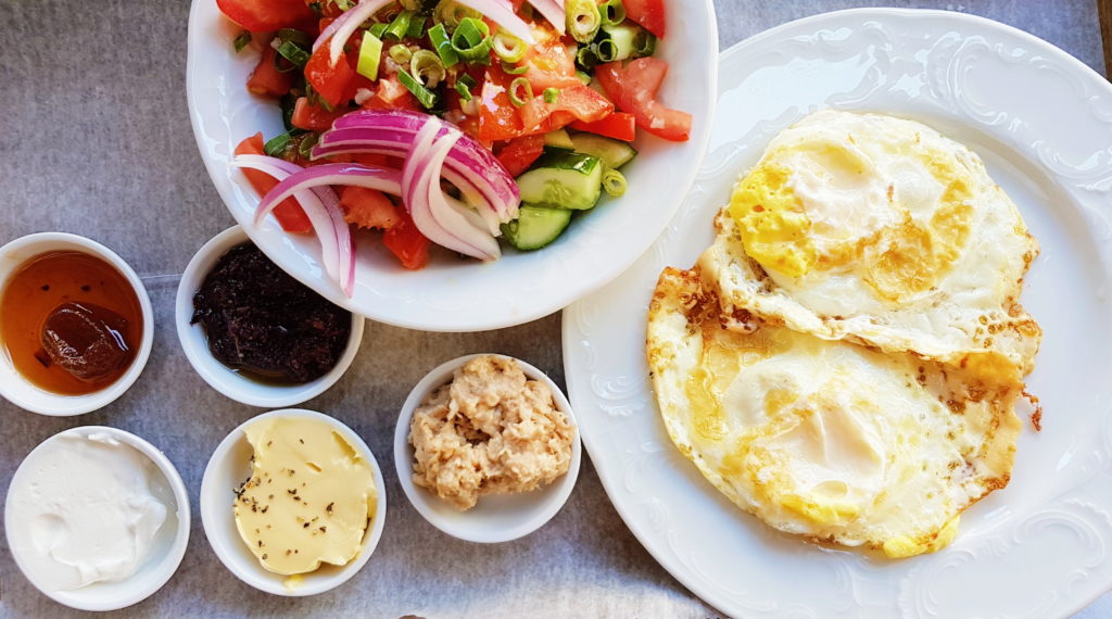israeli breakfast